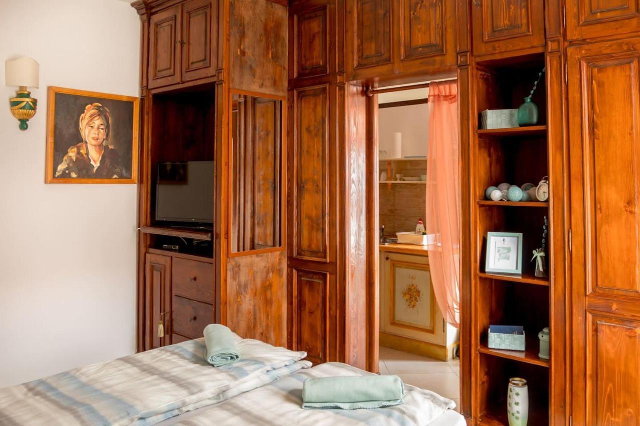 8 Small And Cozy Suite Timisoara Exterior photo